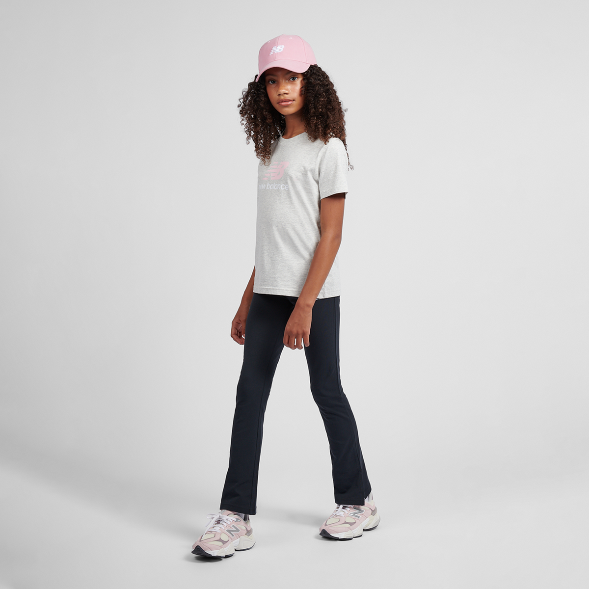New Balance G NEW BALANCE JERSEY STACKED LOGO TEE in