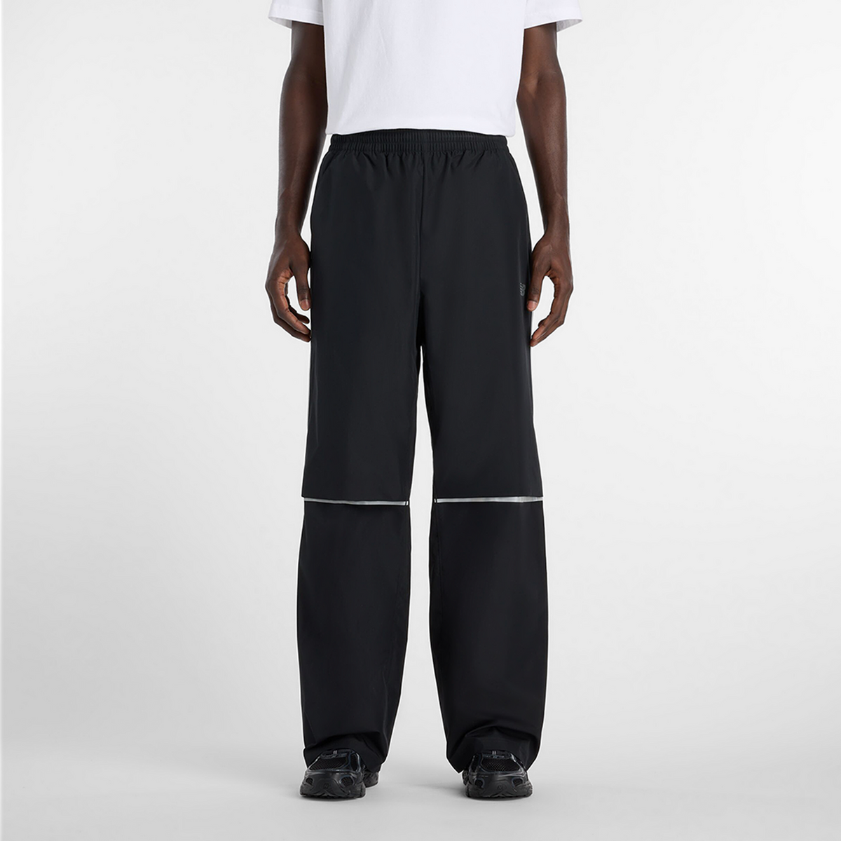 New Balance Elusive Shell Pant in