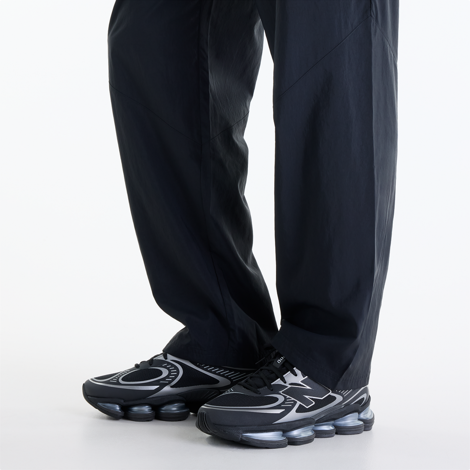 New Balance Sport Legacy Pant in