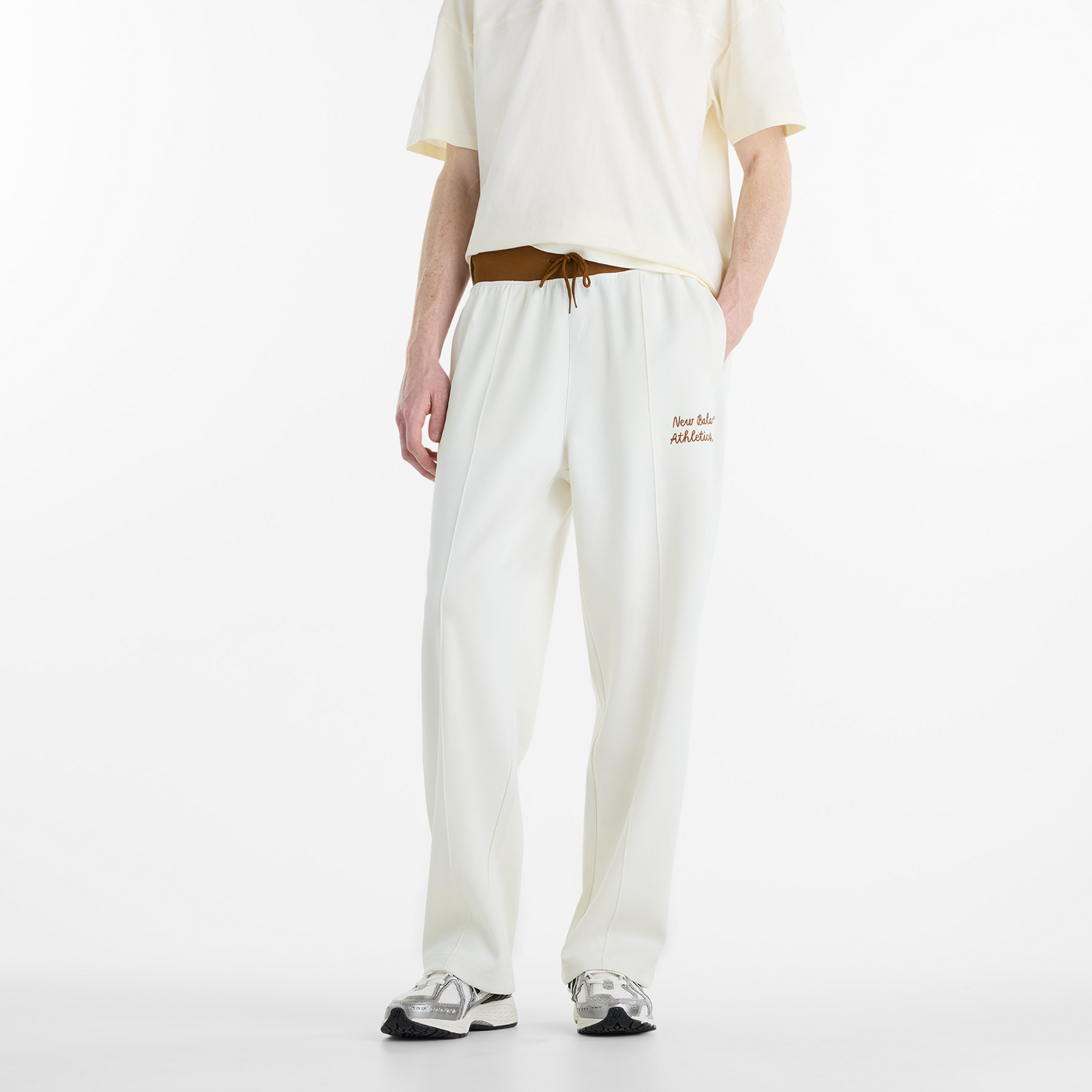 New Balance Sport Legacy Pique Pant in BEIGE
