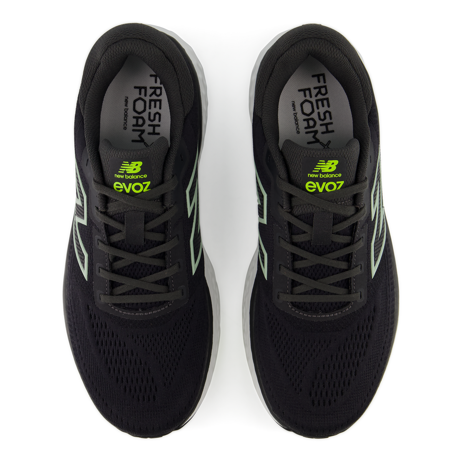 New Balance M Evoz v4 Laufschuhe in SCHWARZ