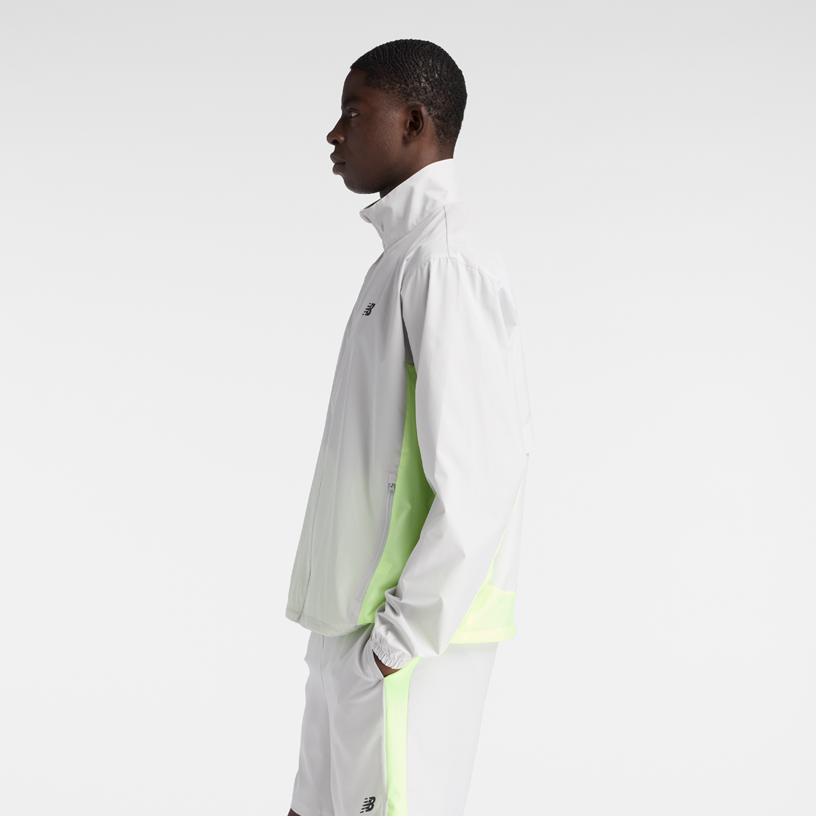 New Balance Fast Days Jacket in WEISS