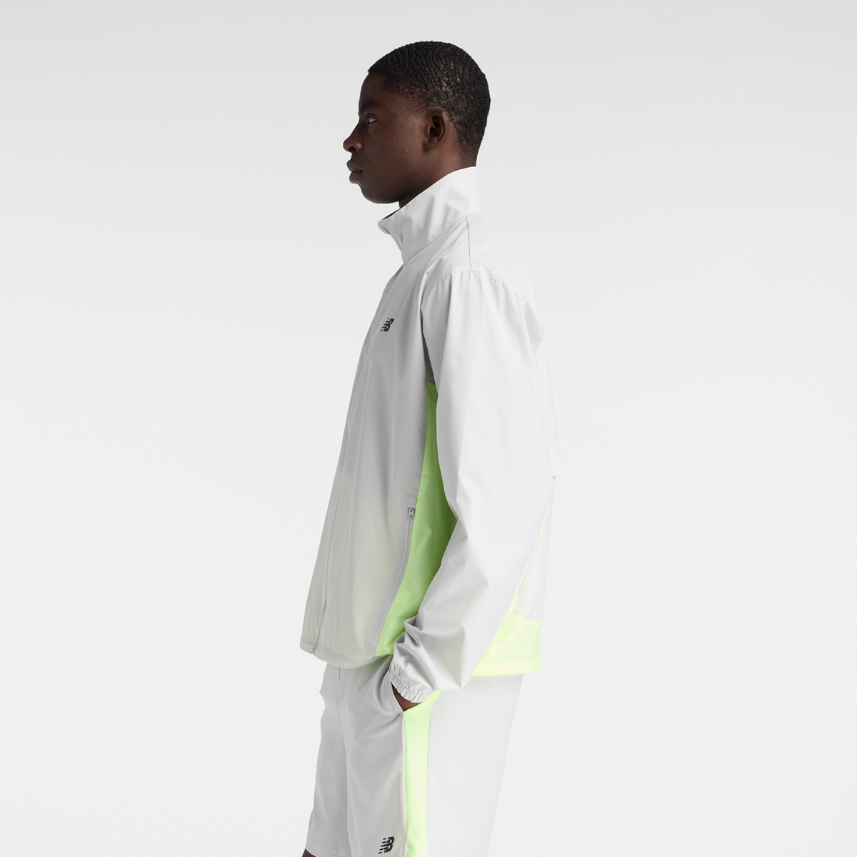 New Balance Fast Days Jacket in WEISS