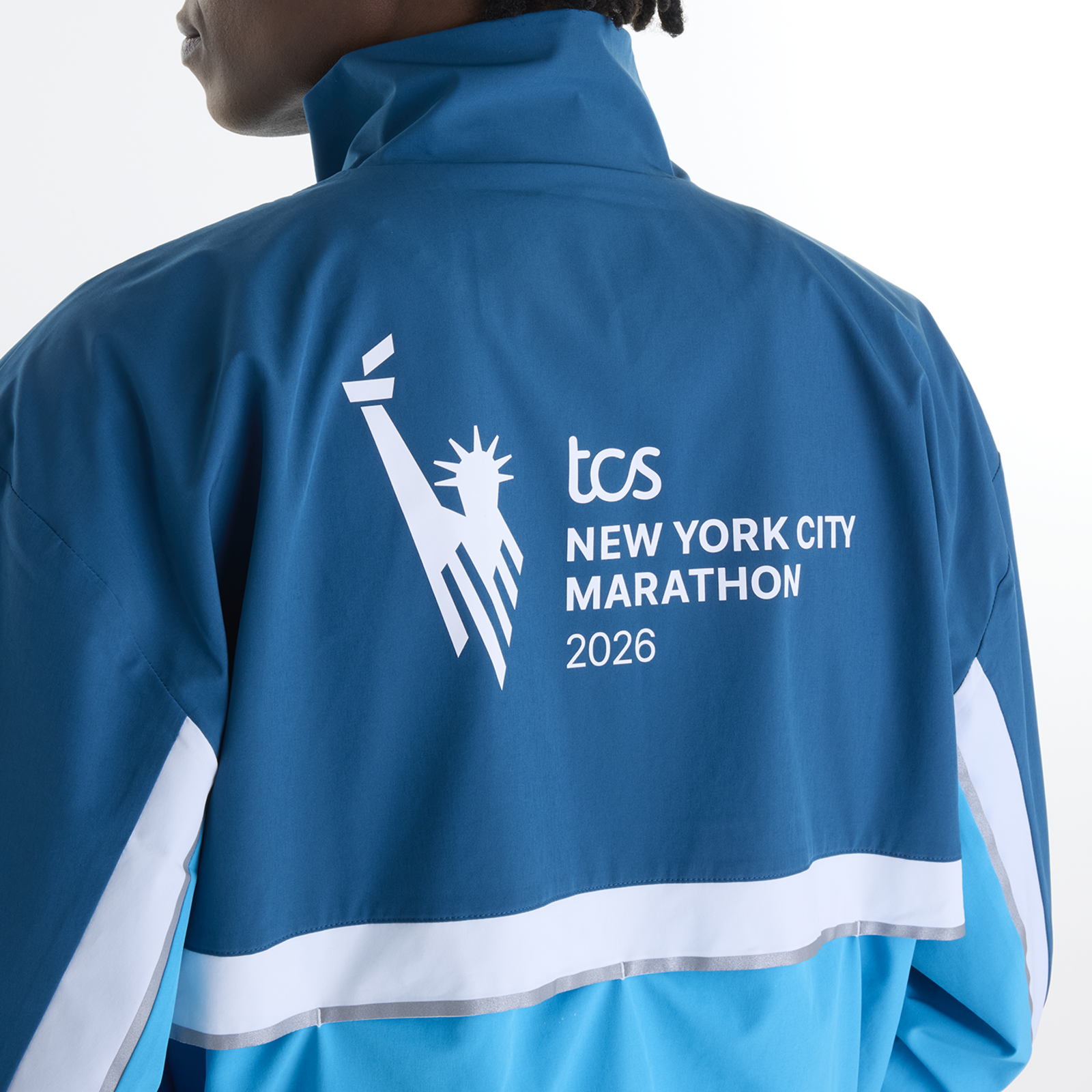 New Balance NYCM Marathon Jacket in BLAU