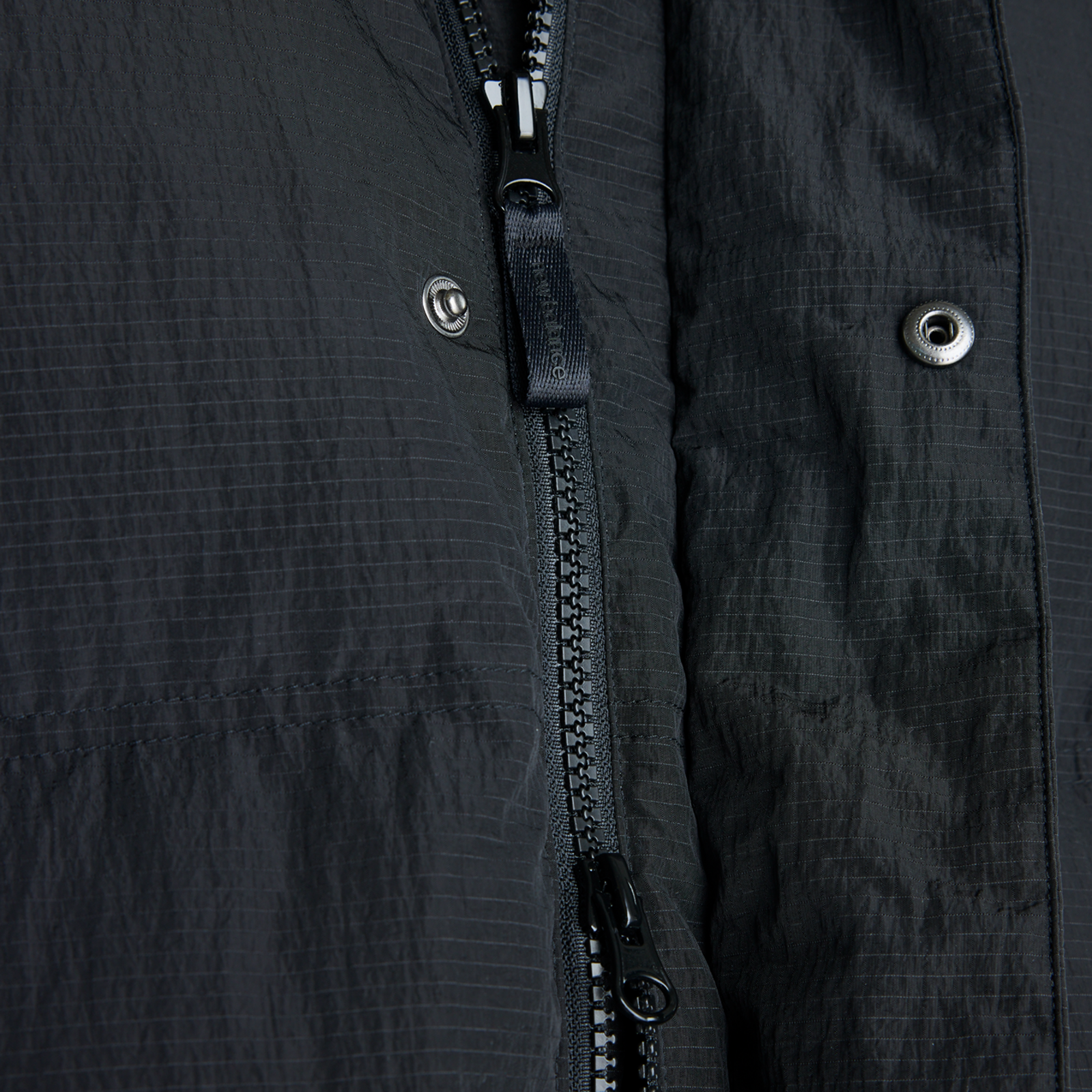 New Balance Premium Puffer Jacket in SCHWARZ