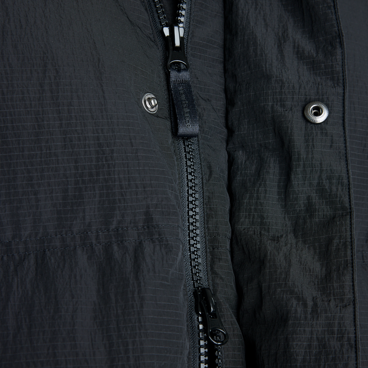 New Balance Premium Puffer Jacket in SCHWARZ