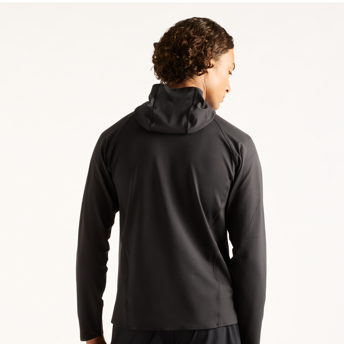 New Balance Reflective Run Hoodie in SCHWARZ