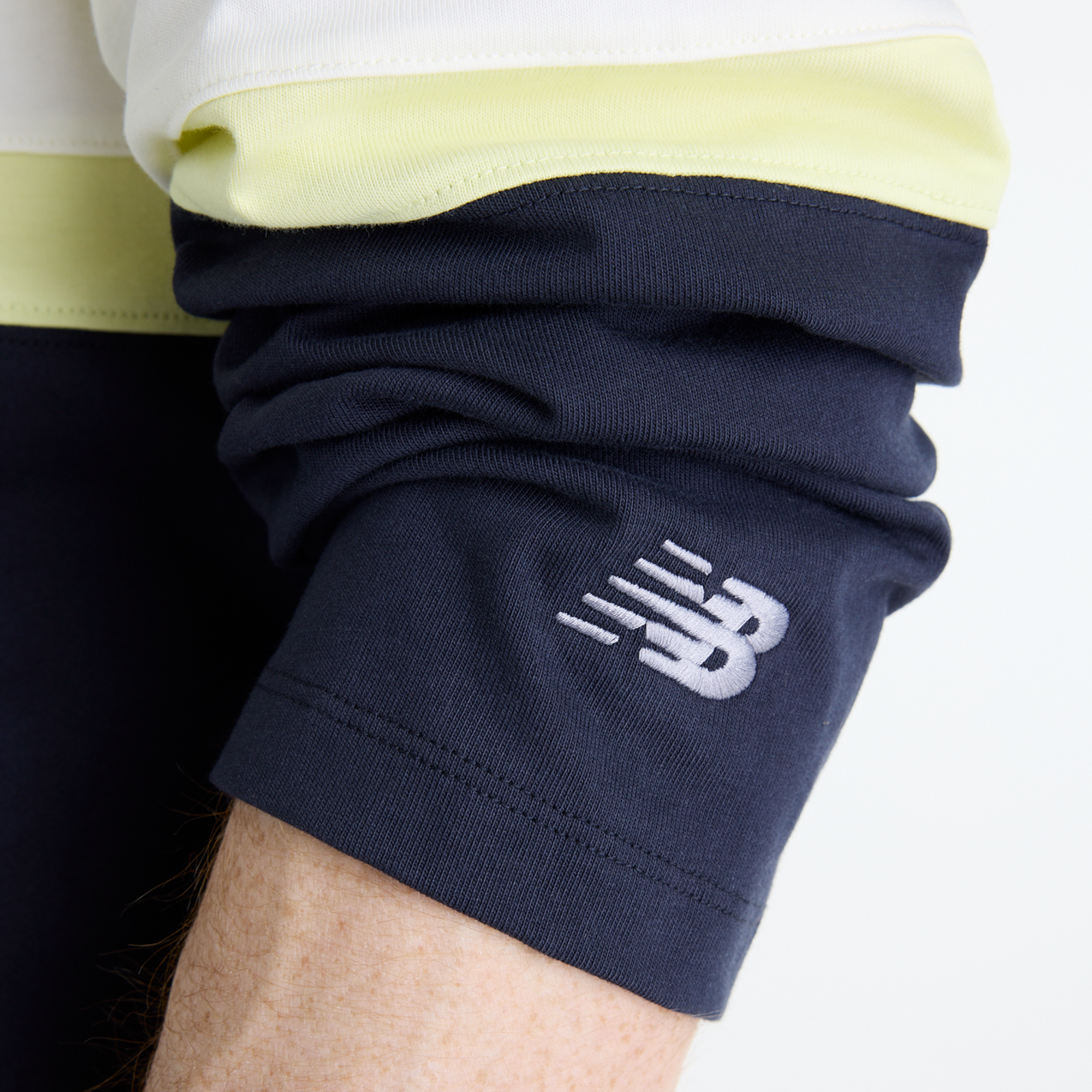New Balance Sport Legacy Rugby Shirt in SCHWARZ