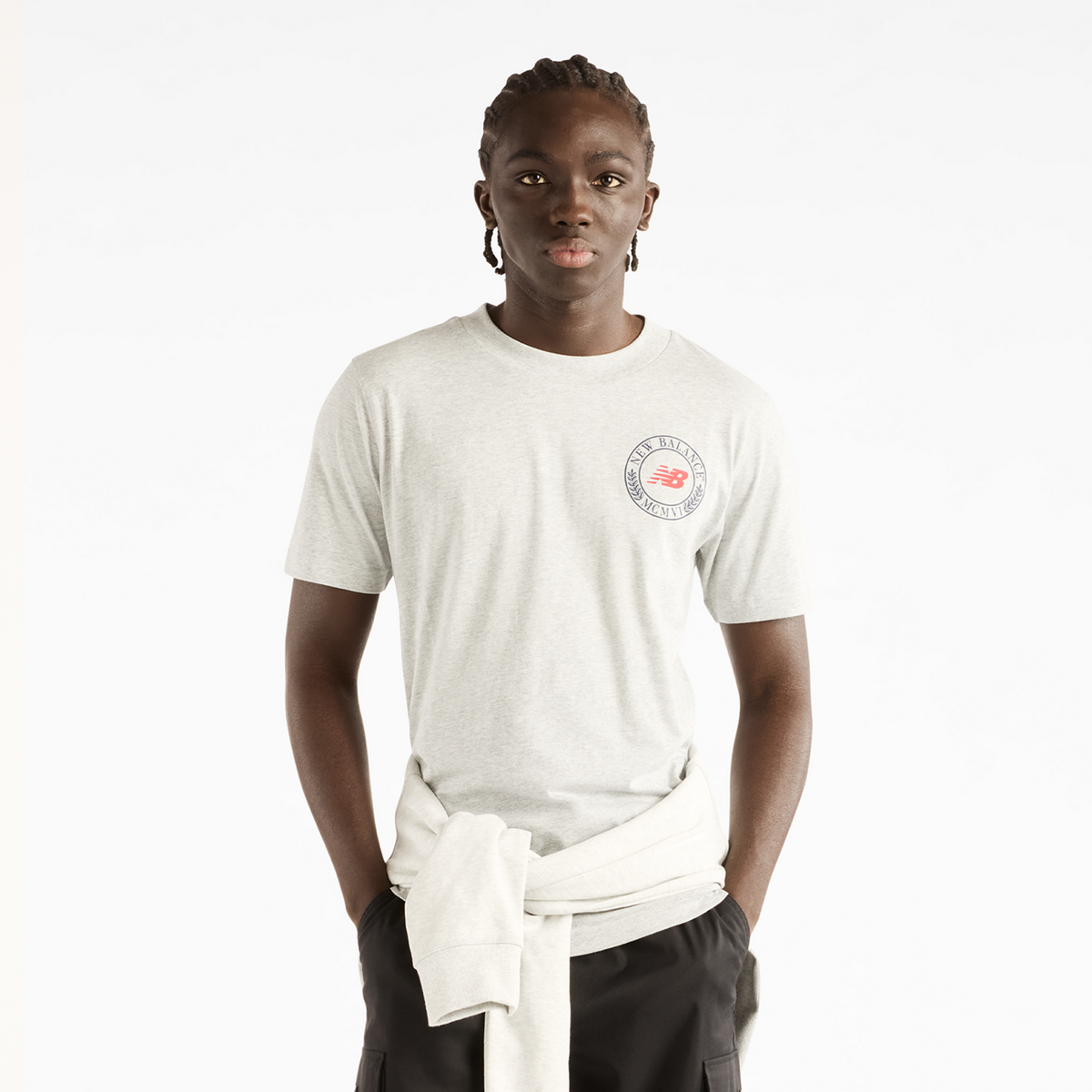 New Balance Academic Circle Relaxed T-Shirt in GRAU