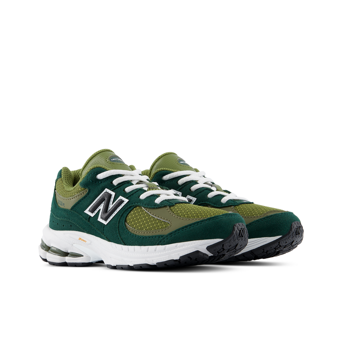 New Balance 2002 Bungee Lace in GRÜN