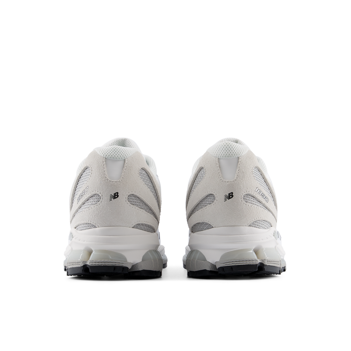 New Balance 1890 Essentials in WEISS