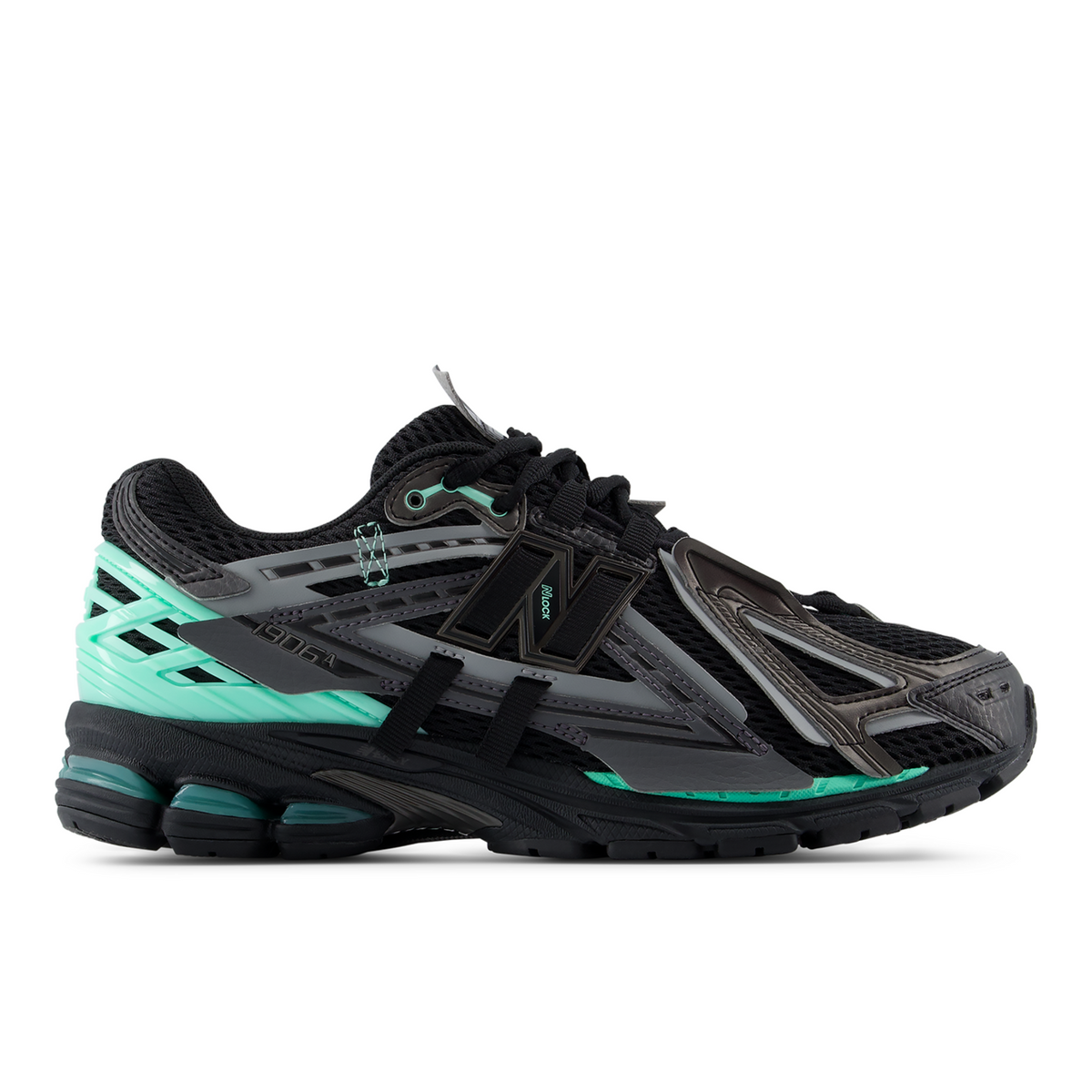 New Balance 1906A Explosion in SCHWARZ