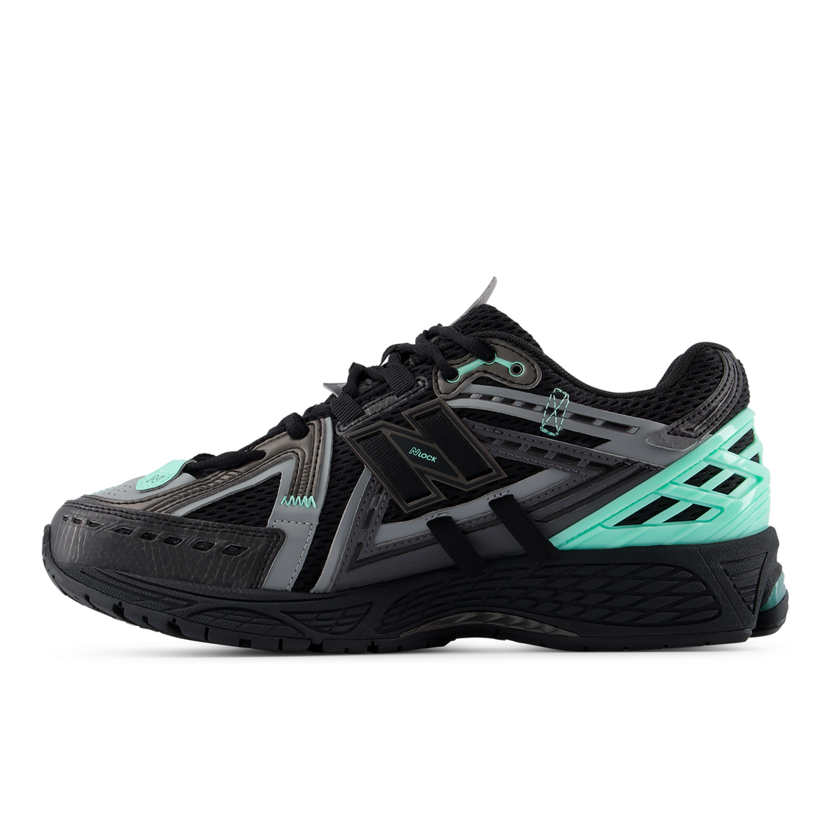 New Balance 1906A Explosion in SCHWARZ