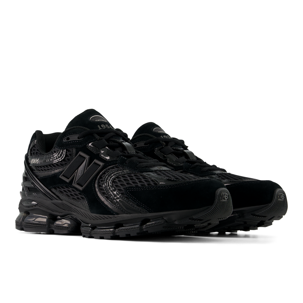New Balance 1945R Modern Heritage in SCHWARZ
