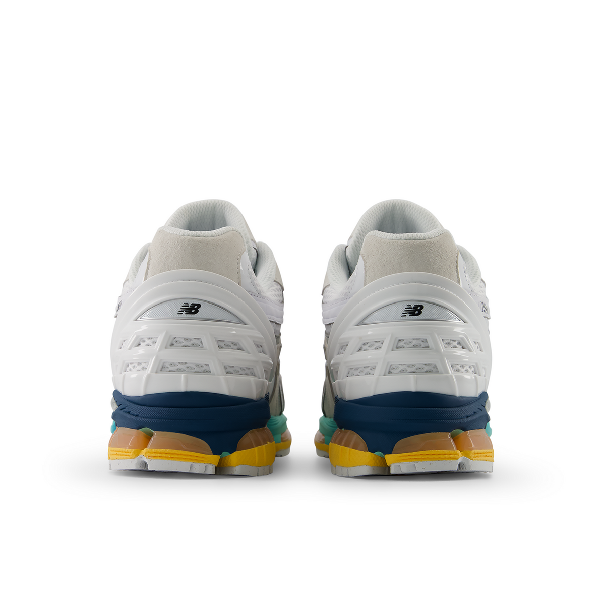 New Balance 1945R Tech Energy in GRAU