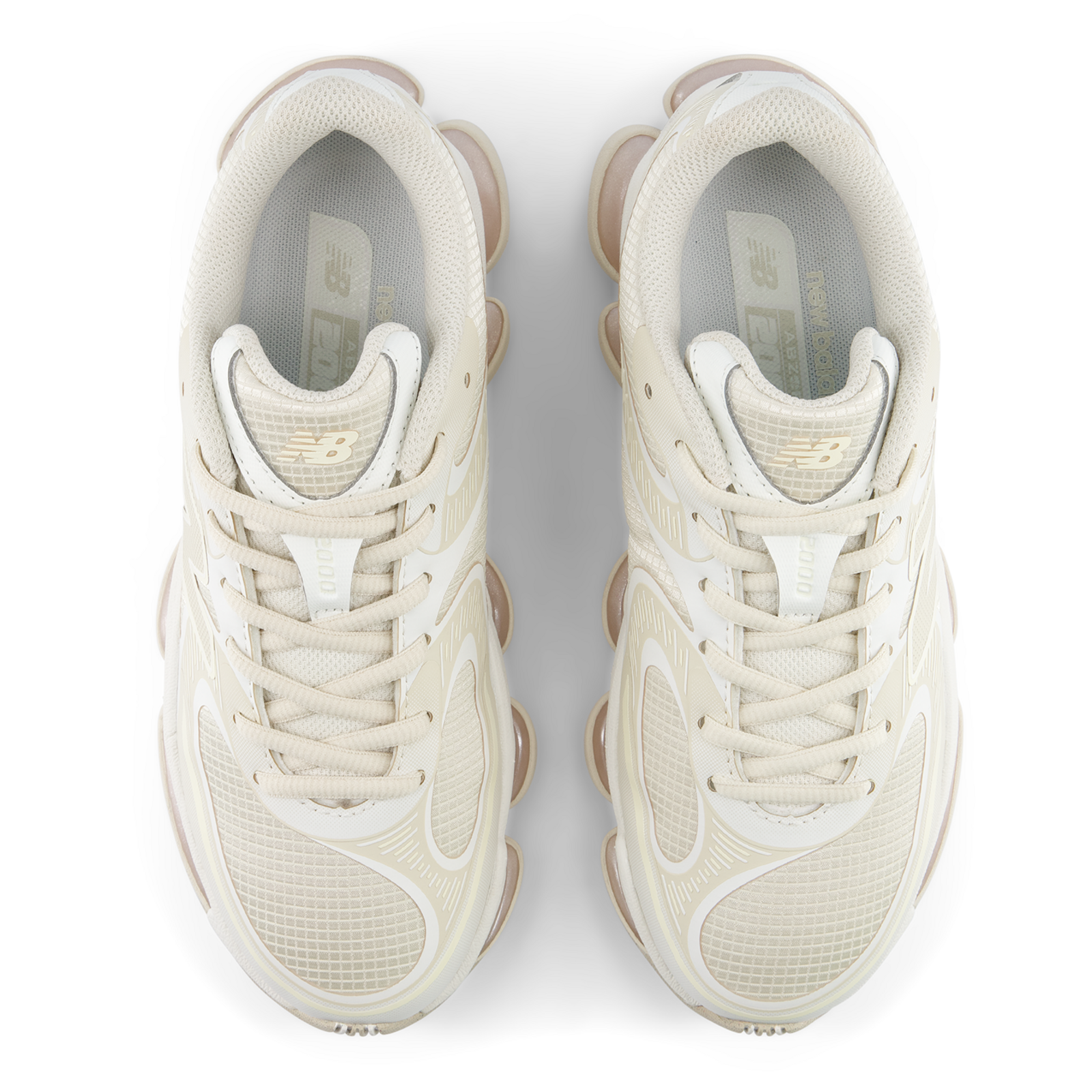 New Balance U20004PO - 2000 in BEIGE