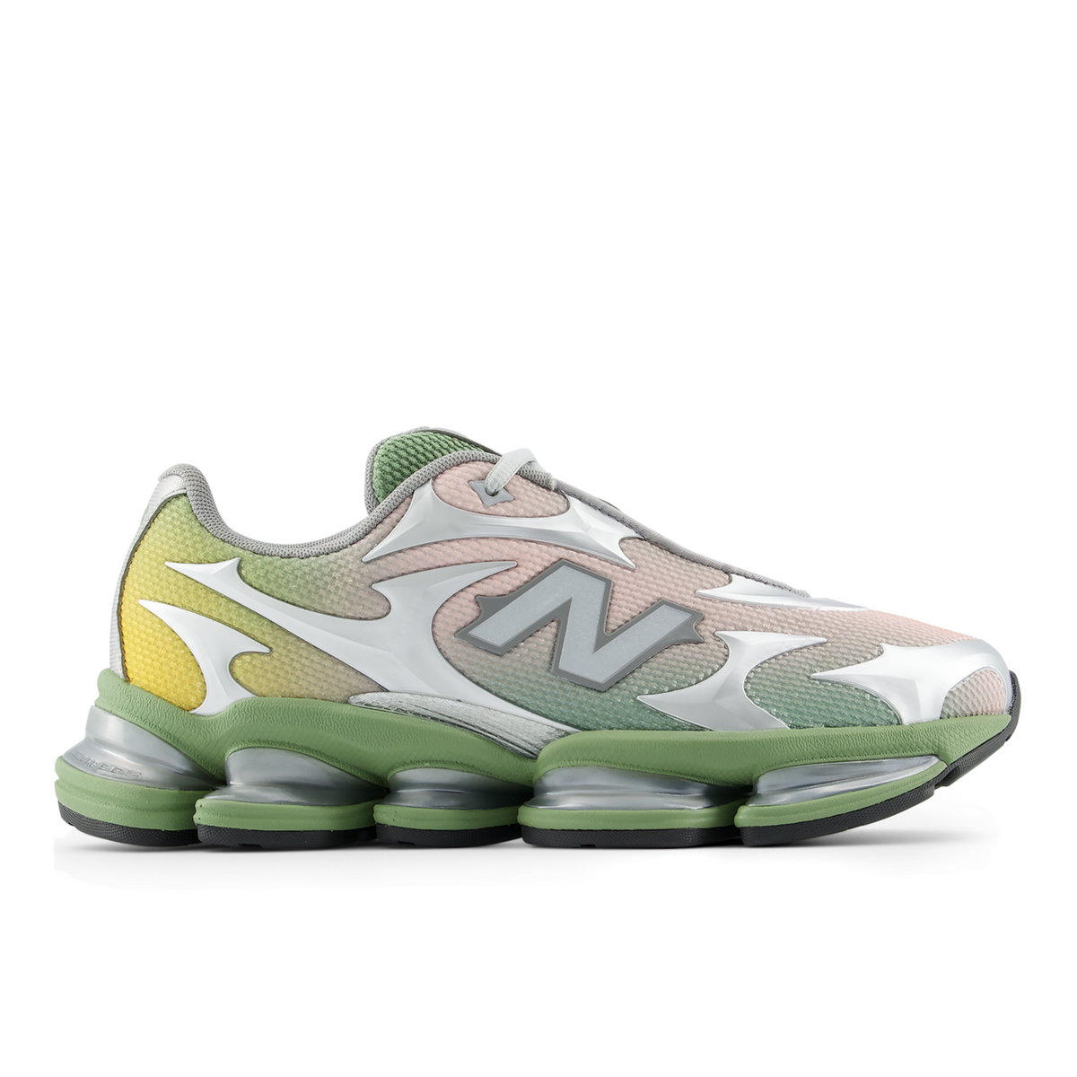 New Balance M 2000 Elevated Y2K Freizeitschuhe in GRÜN