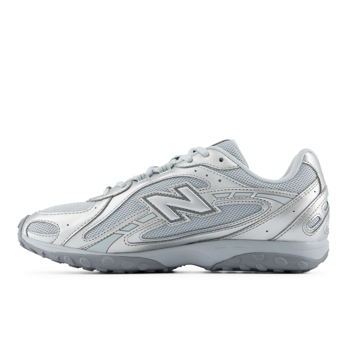 New Balance 204L Metallics in BLAU