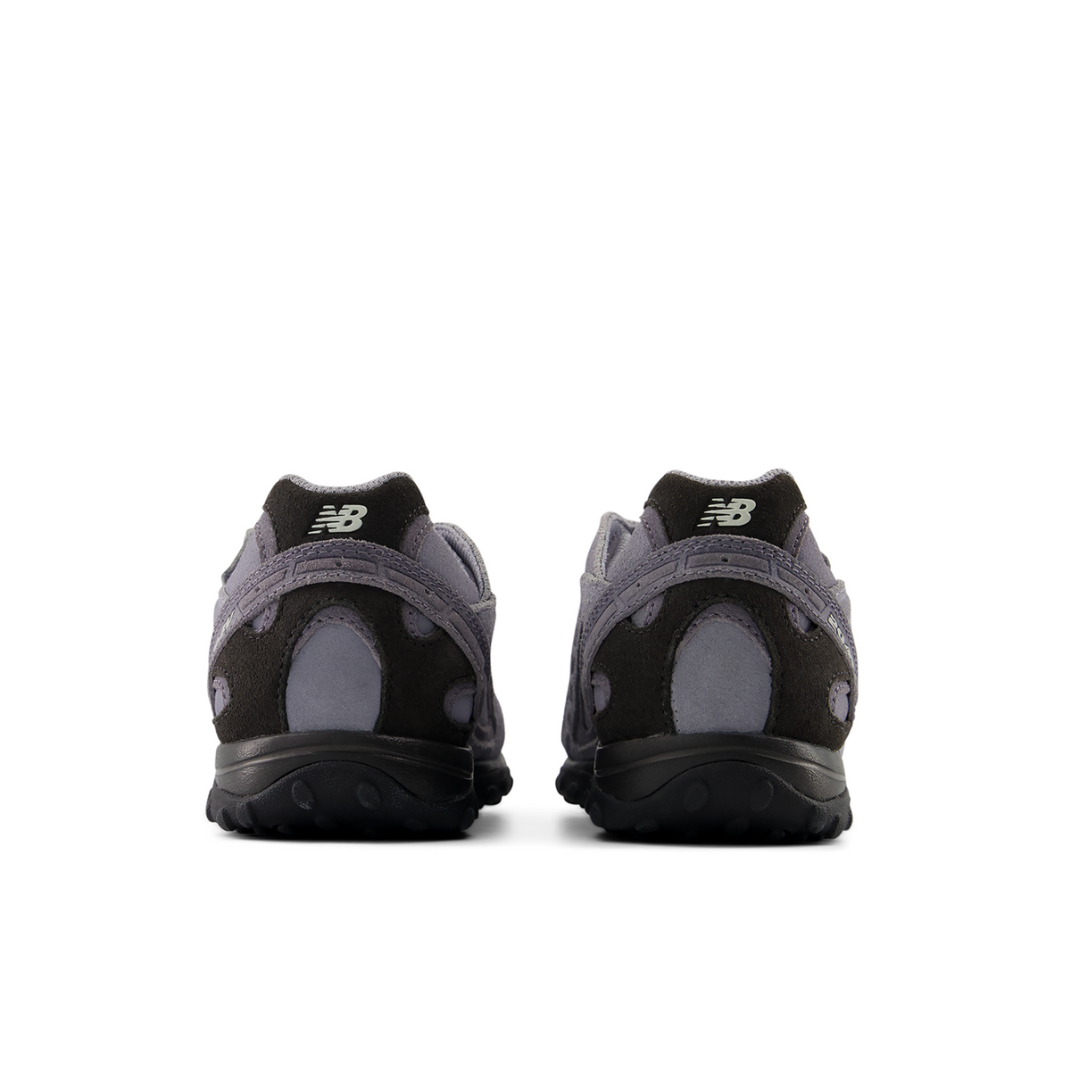 New Balance 204V Catwalk in GRAU