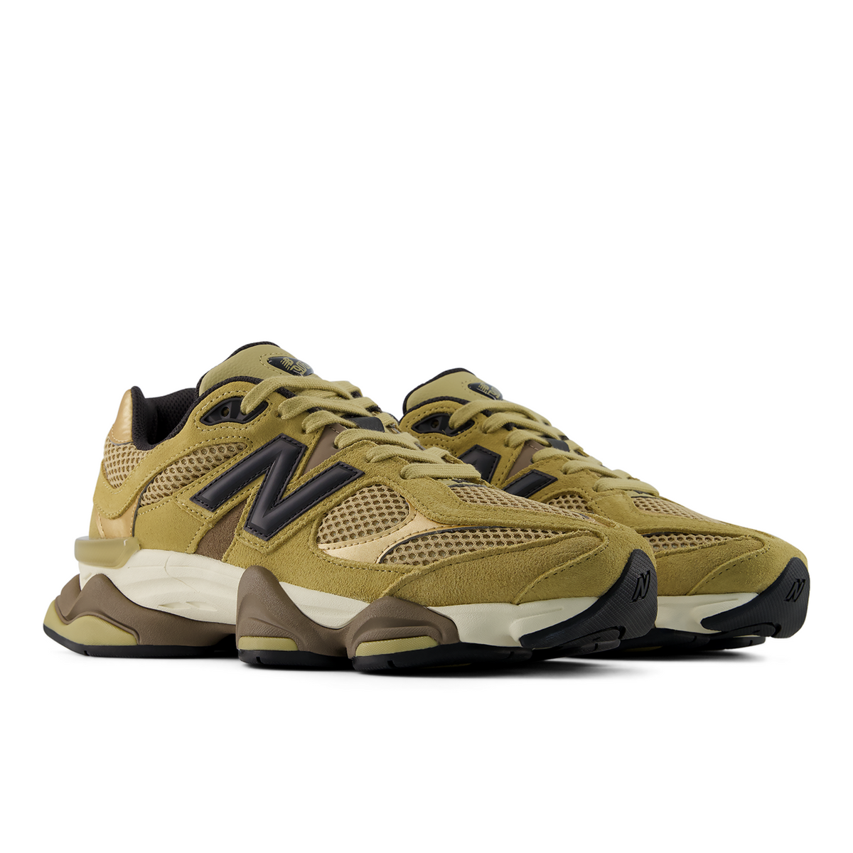 New Balance 9060 Fall Core in BRAUN
