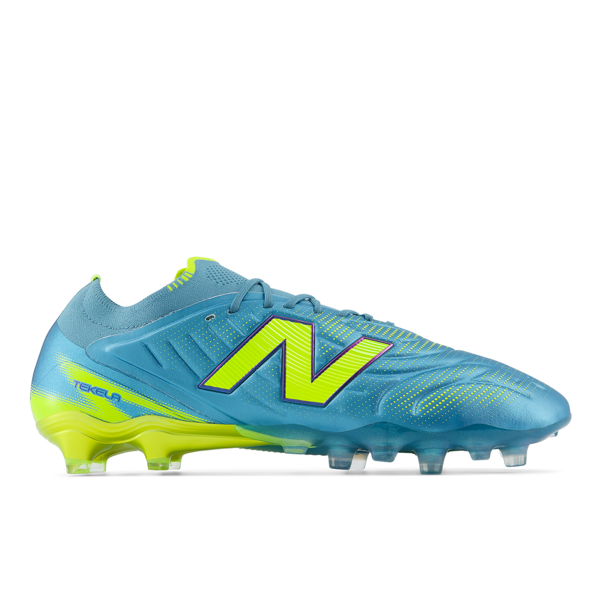 New Balance UT1FL4GK - Tekela Elite Low Laced FG V5 in BLAU