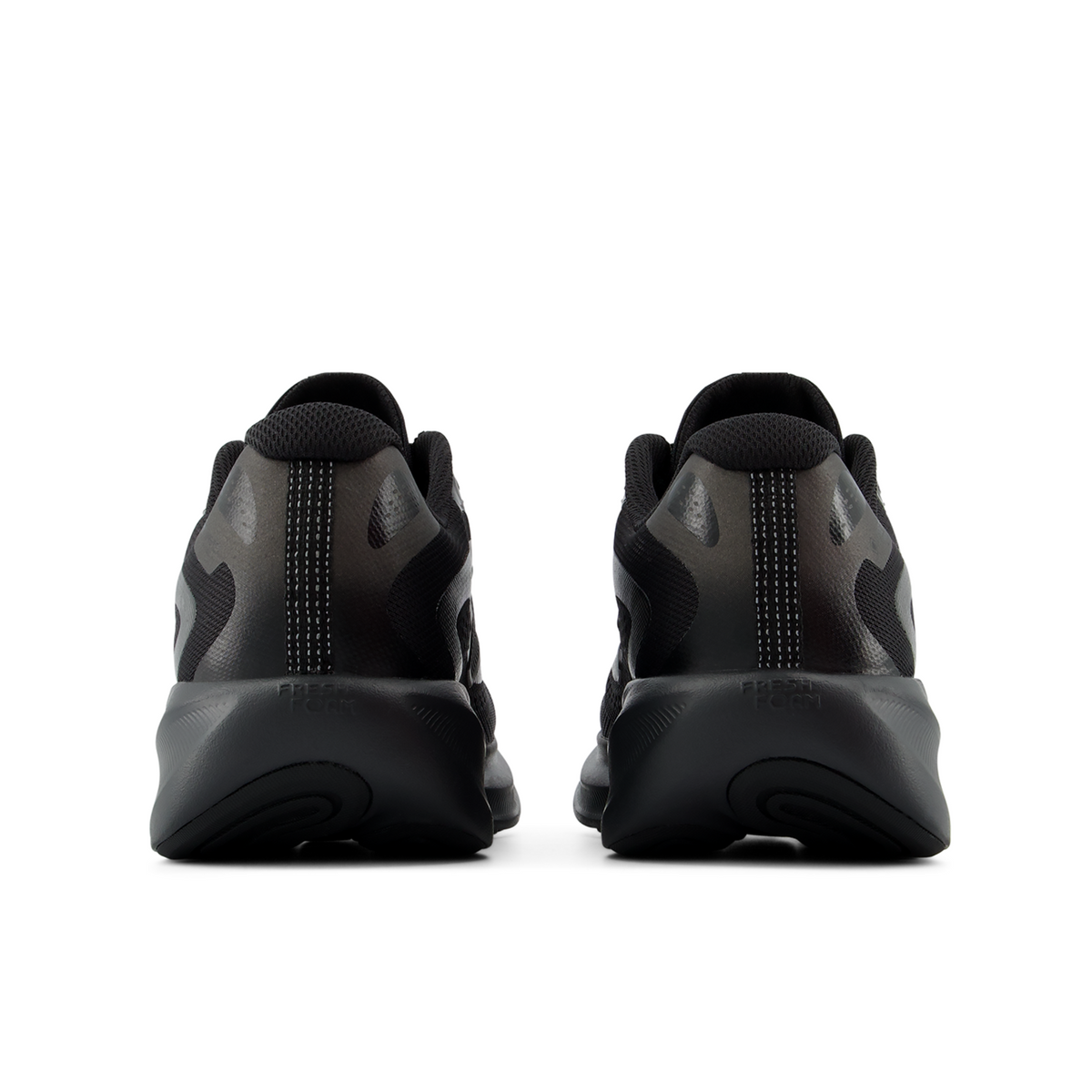 New Balance 680 Gore Tex v9 in SCHWARZ