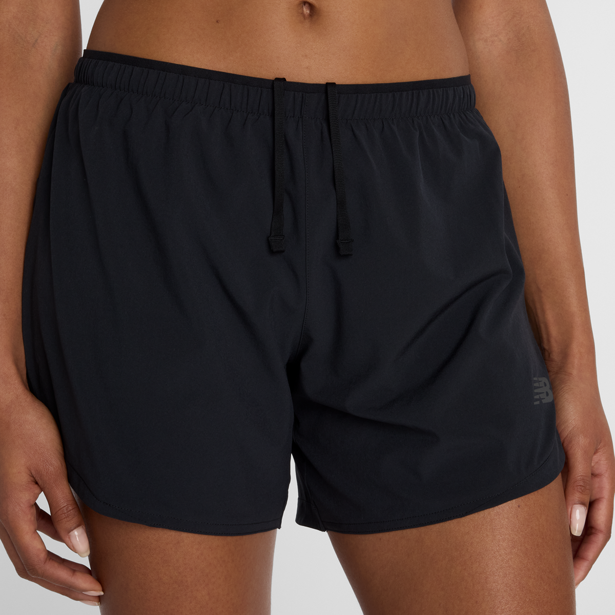 New Balance W Run Essentials Short 5" in