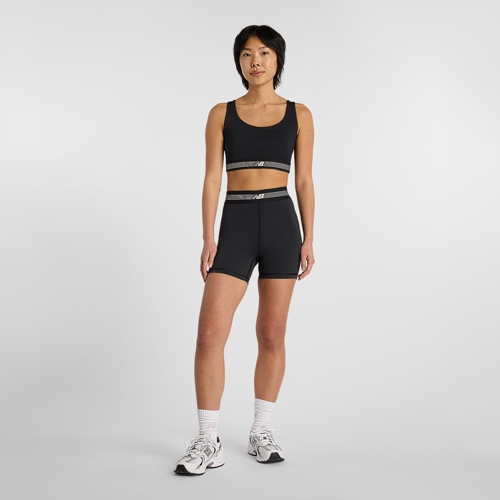 New Balance W AC Fitted Short 5” in