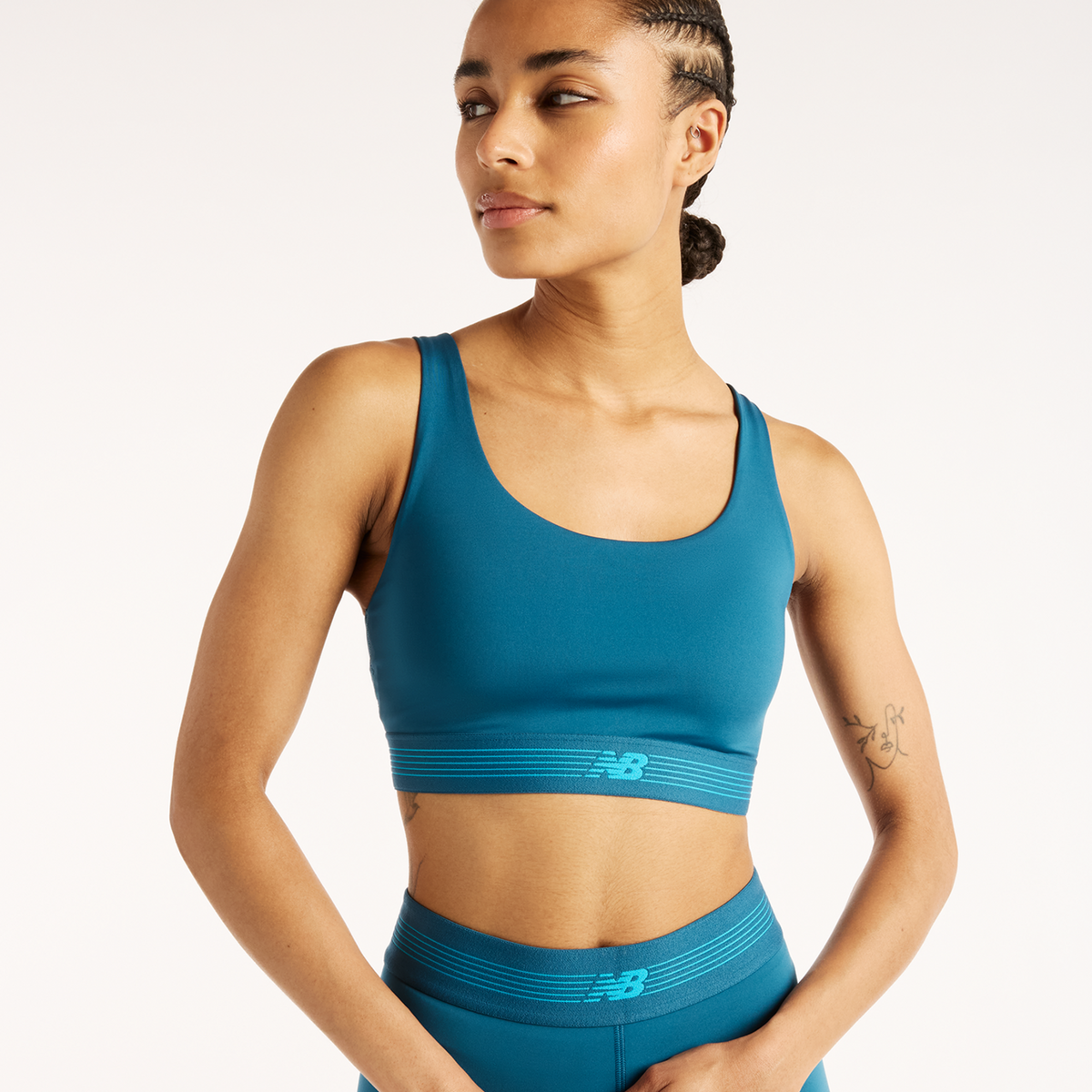 New Balance W AC Train Bra in BLAU