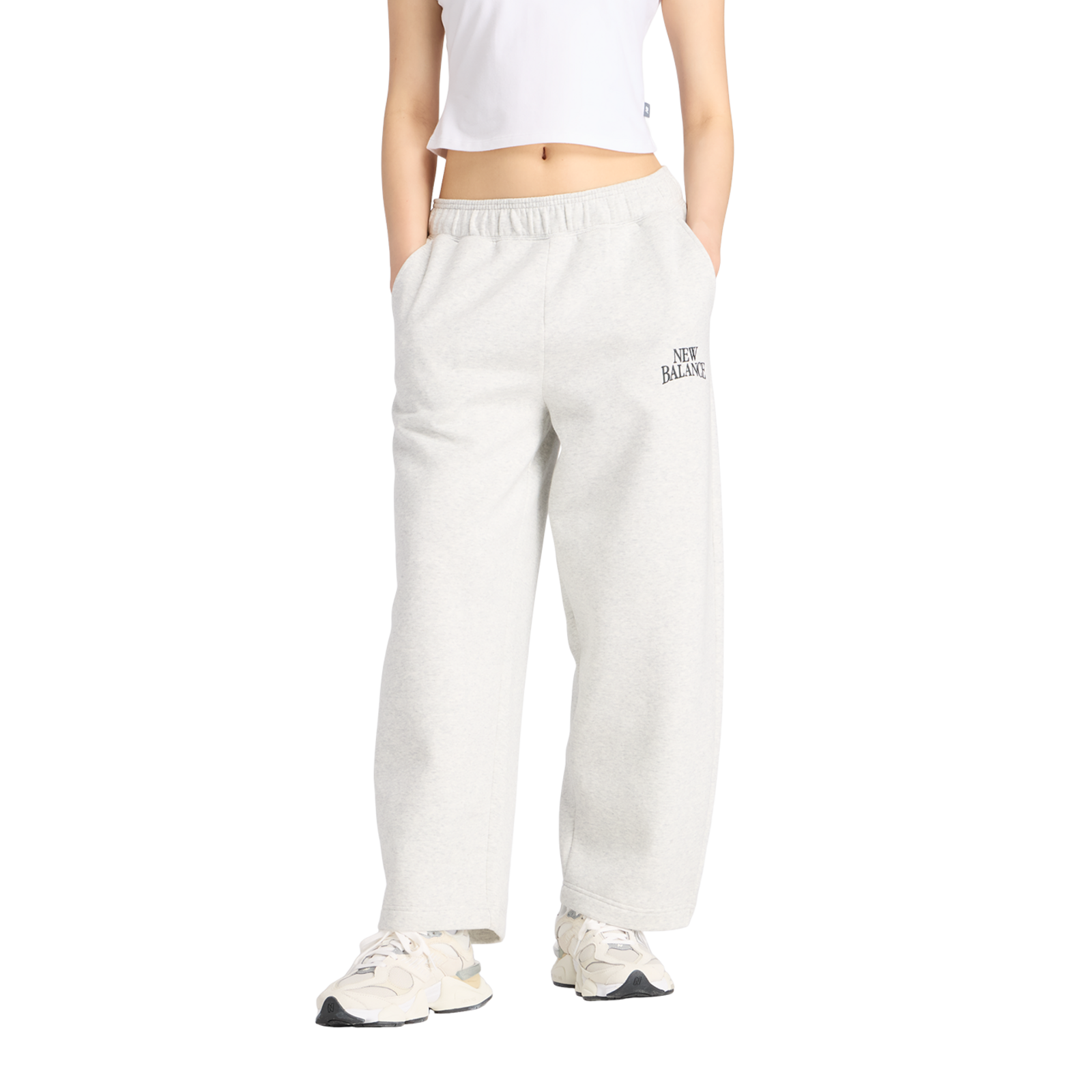 New Balance W Linear Heritage Fleece Barrel Pant in