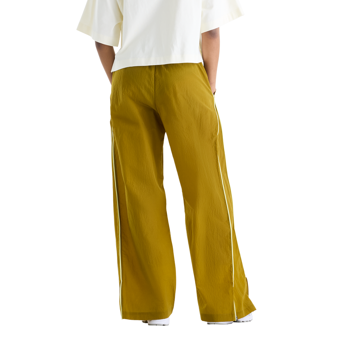 New Balance W Sport Legacy Pant in BRAUN
