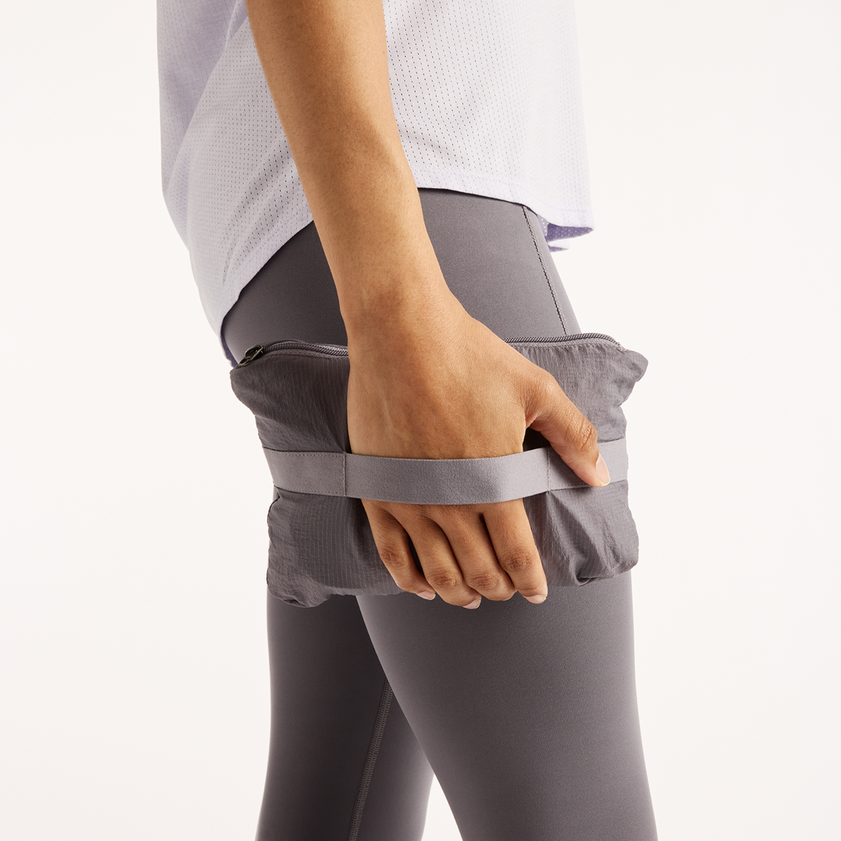 New Balance W Reflective RC Jacket in GRAU