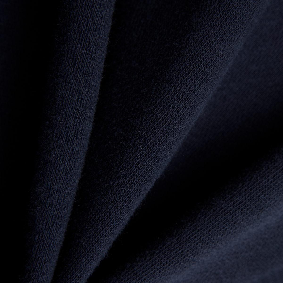 New Balance W Brushed Coastal Fleece Full Zip in SCHWARZ
