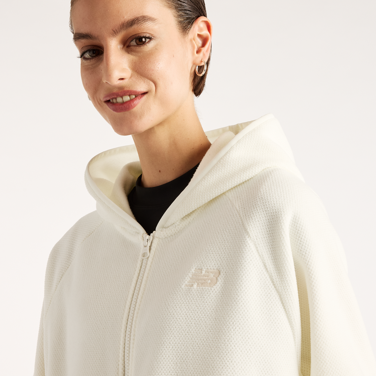 New Balance W Textured Fleece Full Zip in WEISS