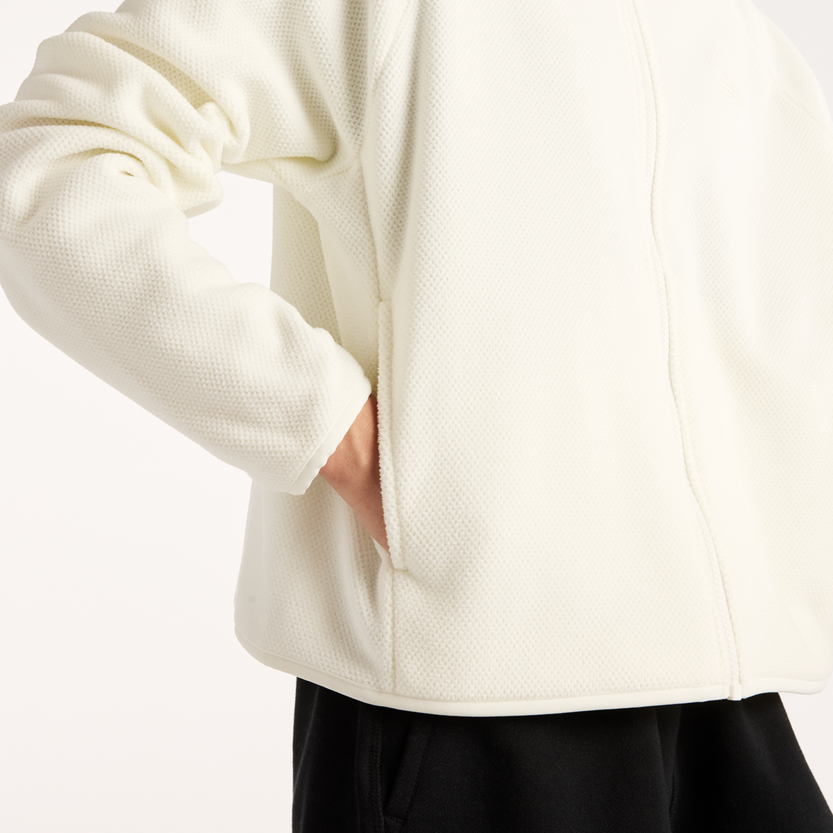 New Balance W Textured Fleece Full Zip in WEISS