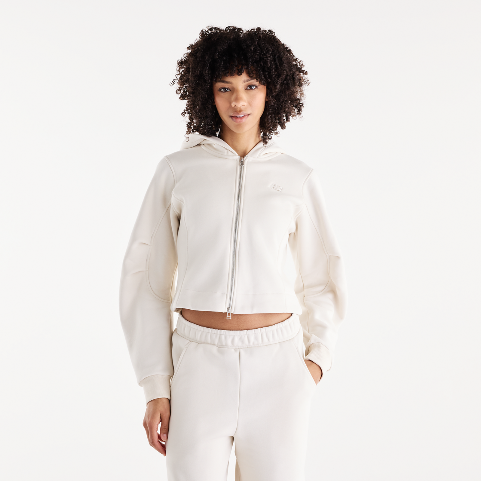 New Balance W Athletics Crafted Fleece Full Zip in BEIGE
