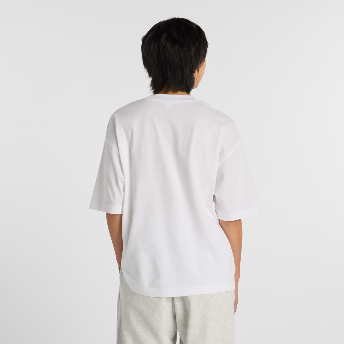 New Balance W Wavey Relaxed T-Shirt in