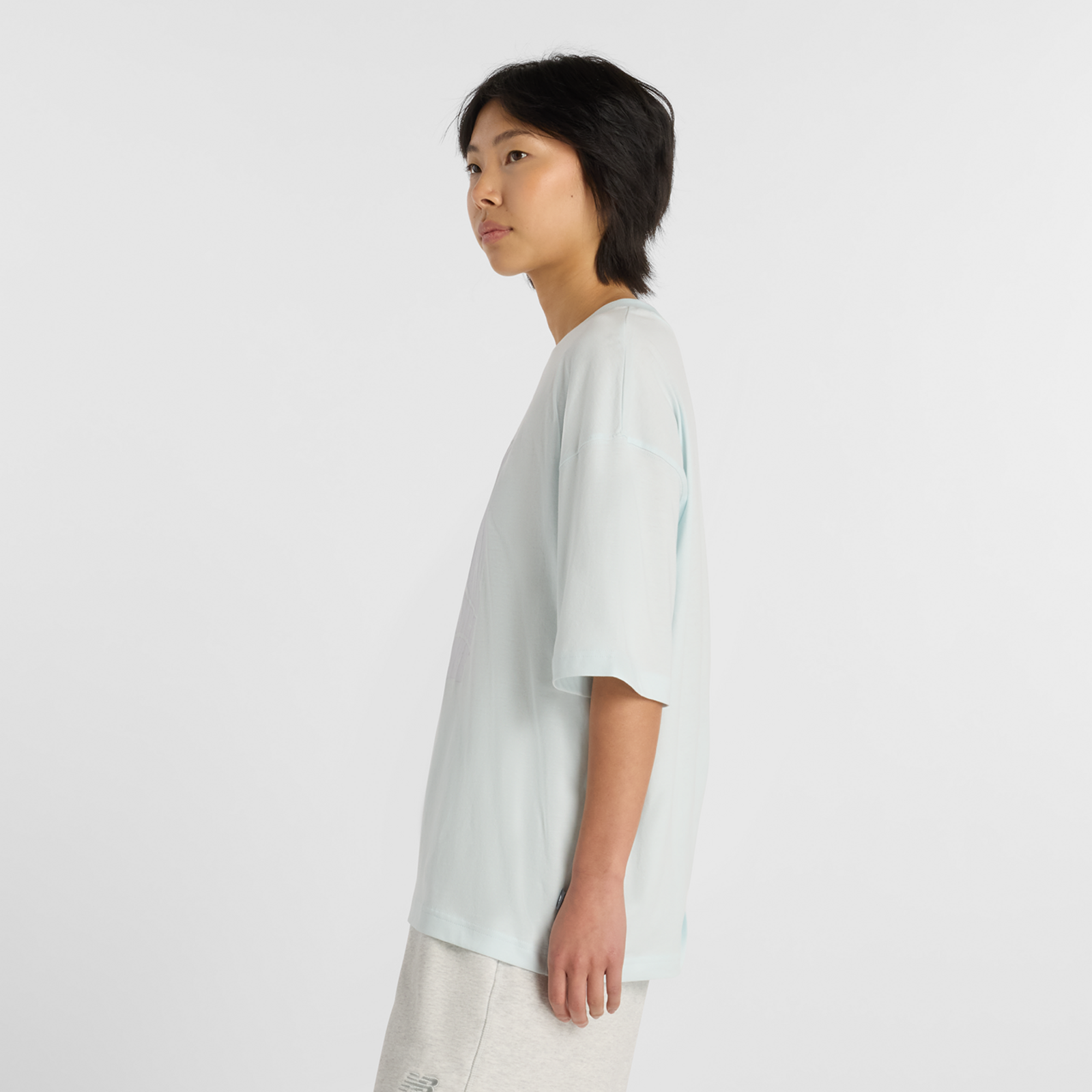 New Balance W Wavey Relaxed T-Shirt in