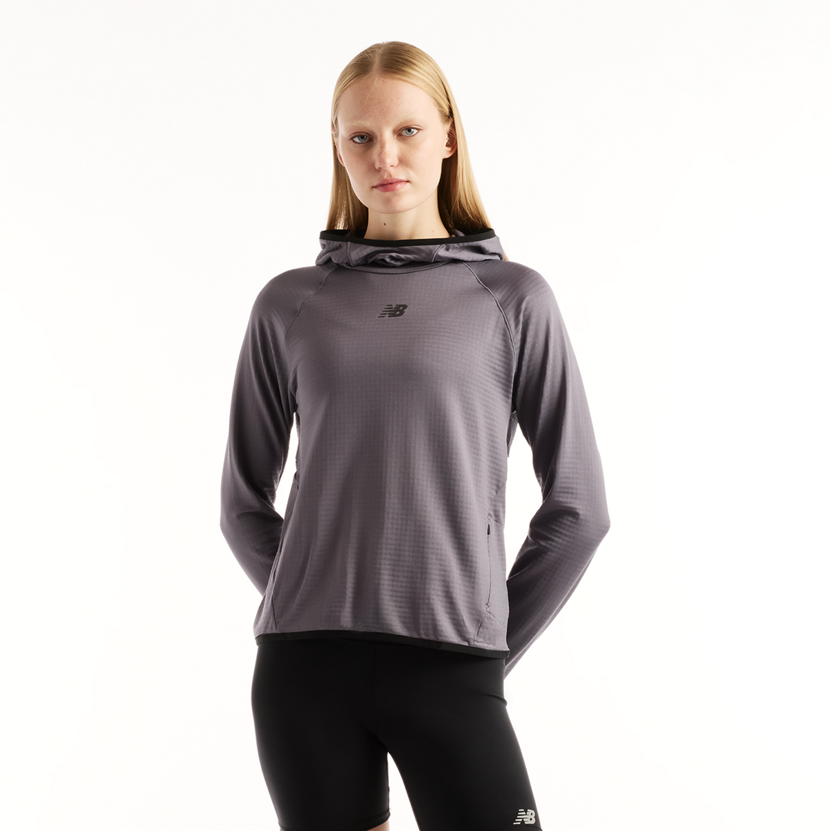 New Balance W RC Essential Heat Grid Hoodie in GRAU