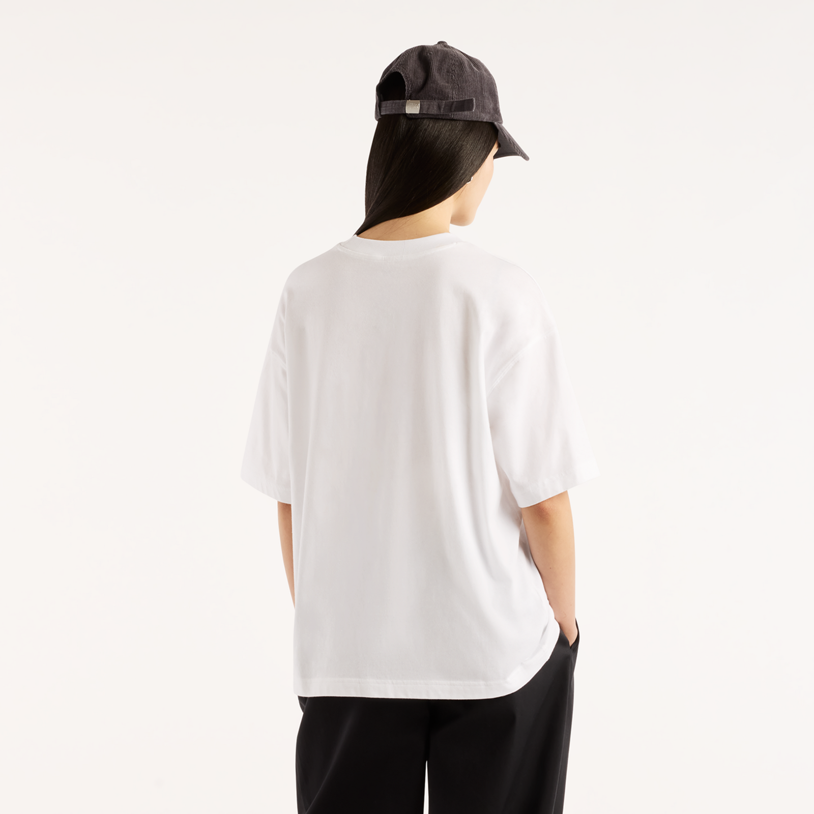 New Balance W Sport Oversized Graphic T-Shirt in