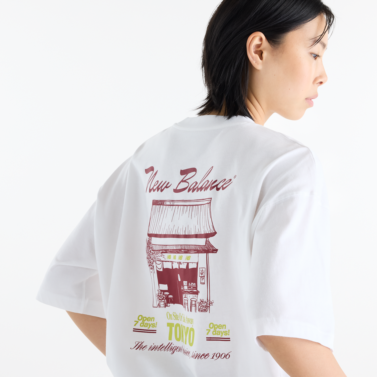 New Balance W Grab a Bite Tokyo Oversized T-Shirt in