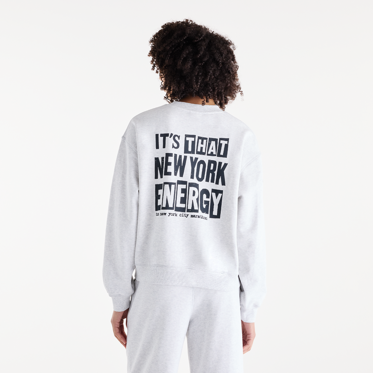 New Balance W NYC Marathon Athletics French Terry Graphic Crew in GRAU