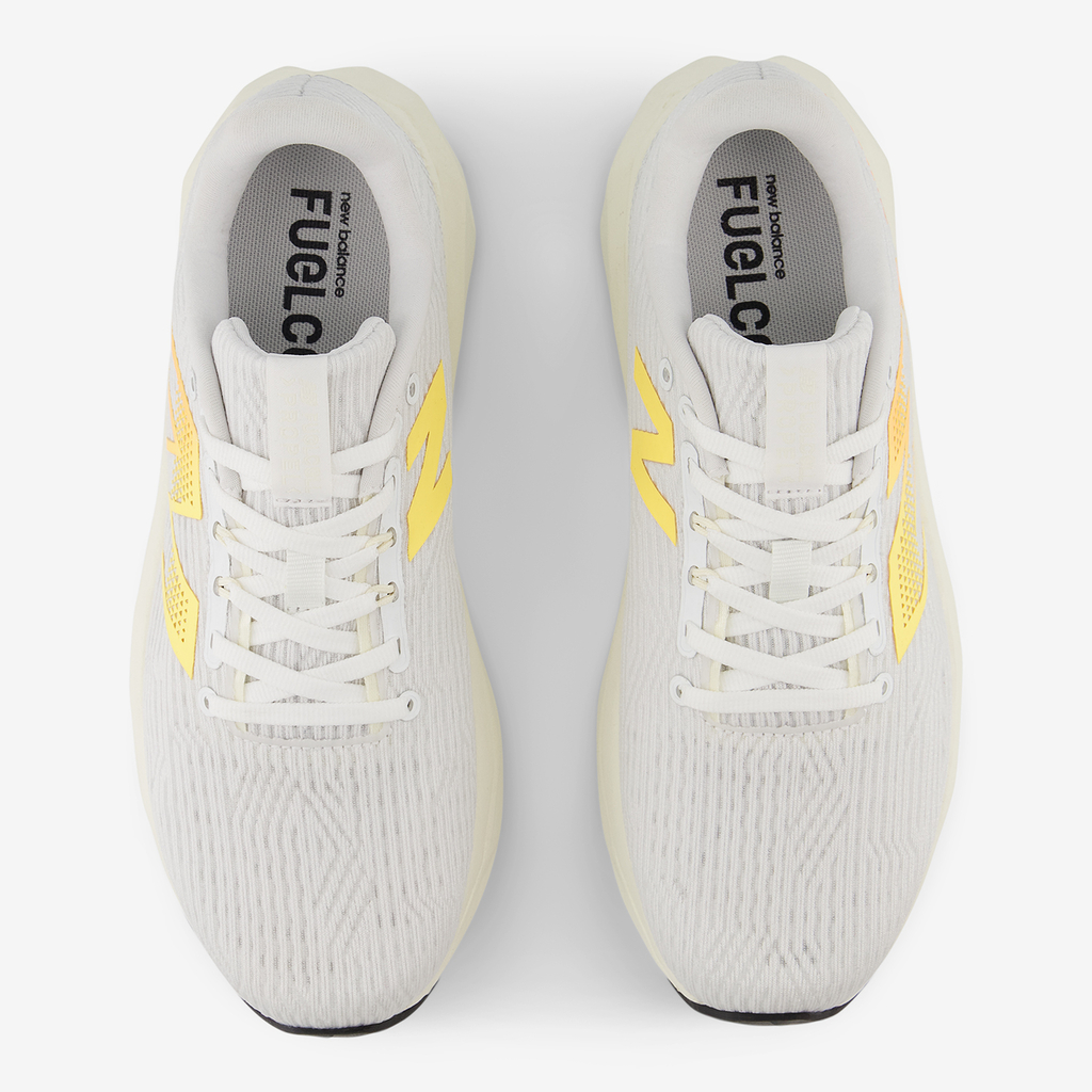 New Balance W Propel v5 Laufschuhe in WEISS