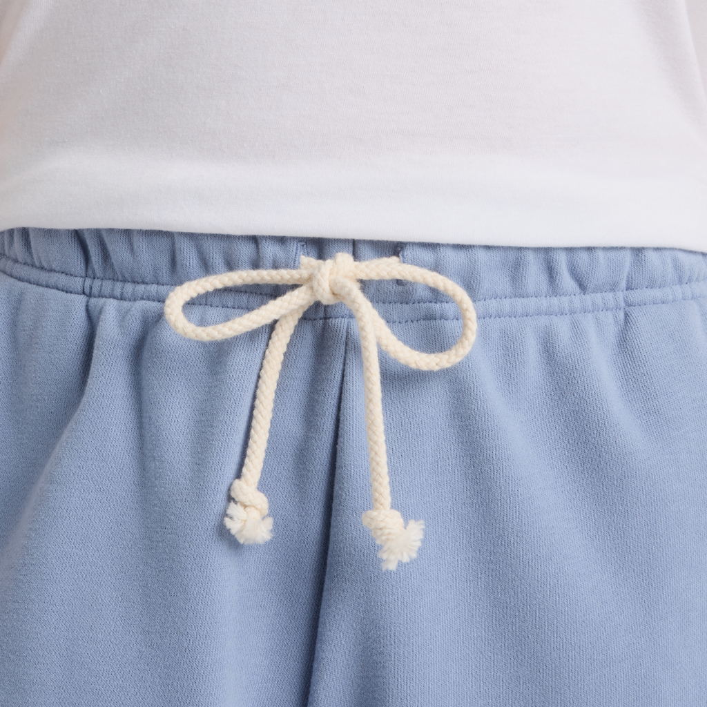 New Balance Coastal Fleece Short in BLAU