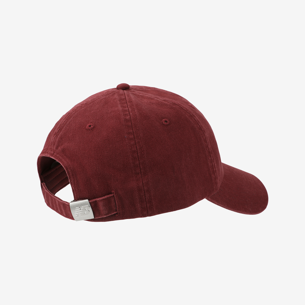 New Balance 6 Panel Classic Hat V 2.0 in ROT