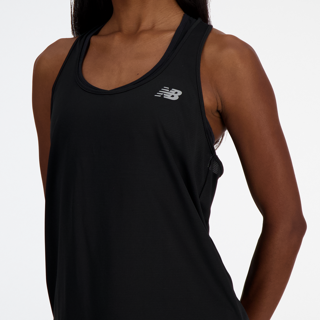 New Balance W New Balance Tank in SCHWARZ