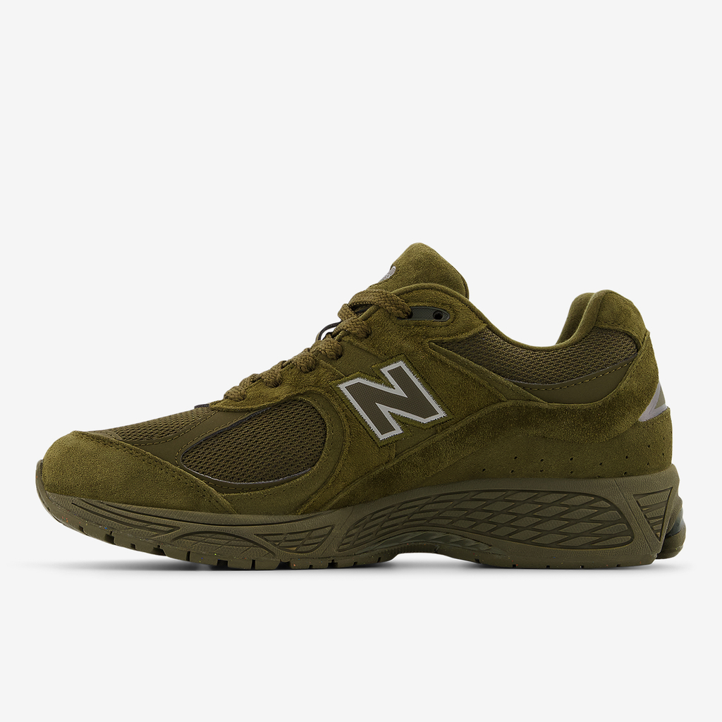 New Balance M 2002 Fall Essentials Freizeitschuhe in GRÜN