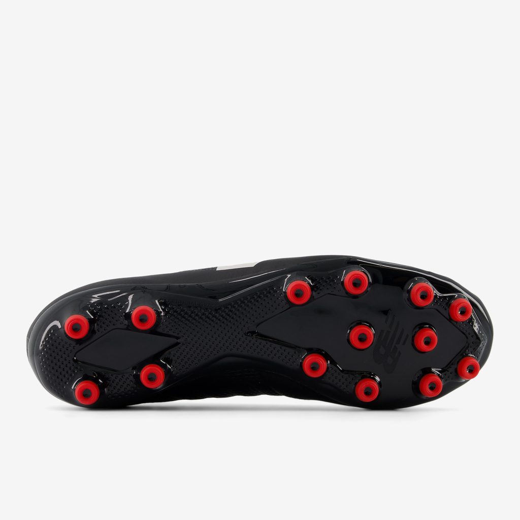 New Balance M Furon Pro AG v7 Core Kunstrasenschuhe in SCHWARZ