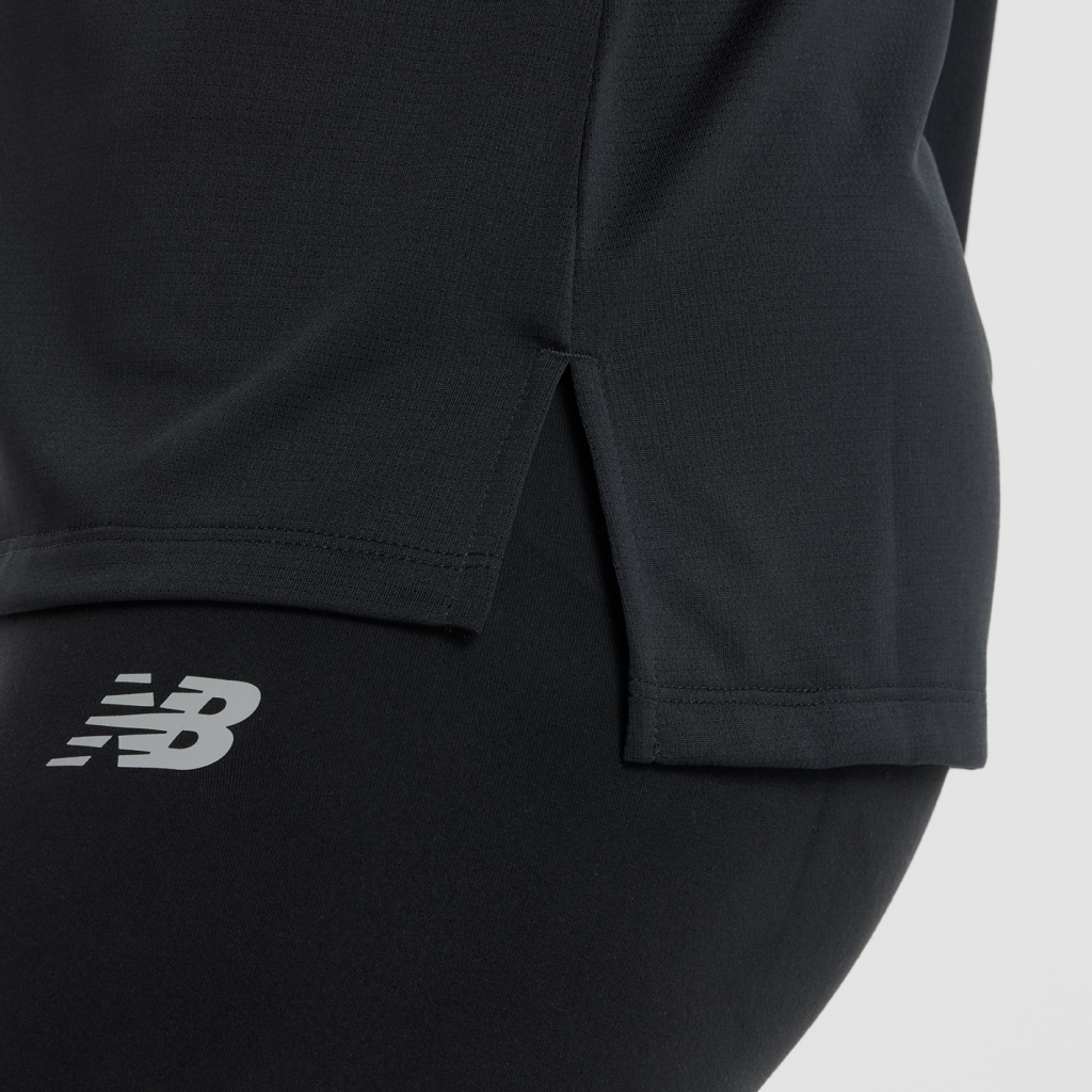 New Balance W Sport Core Tank in SCHWARZ