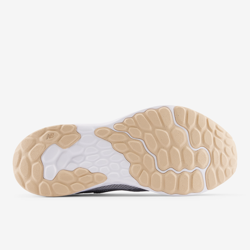 New Balance M Arishi v4 Laufschuhe in GRAU